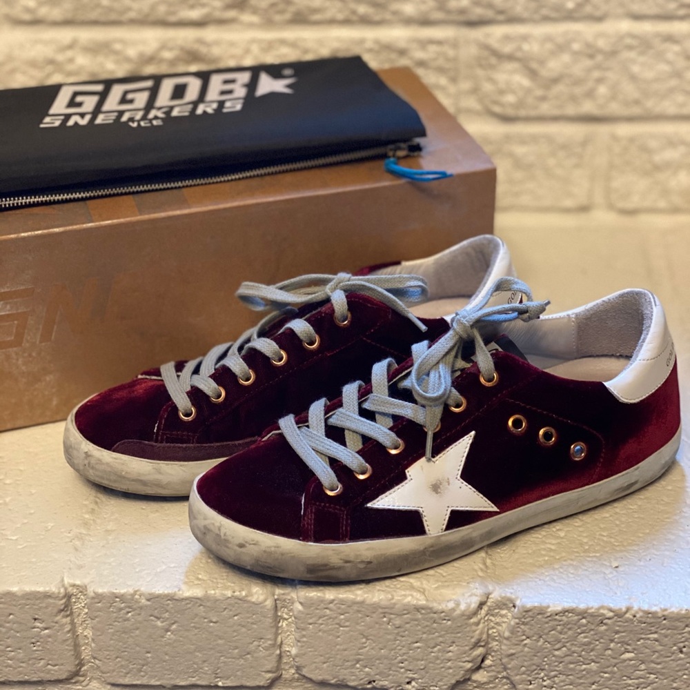 Golden Goose Superstars 38